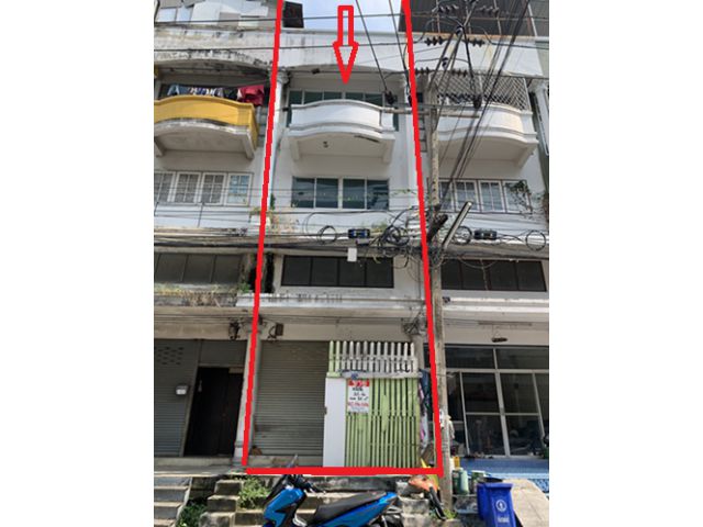ขายอาคารพาณิชย์ ซ.ร่มเกล้า 16 ขนาด 16 ตร.วา (3.5 ชั้น) เหมาะอยู่อาศัย ทำการค้า