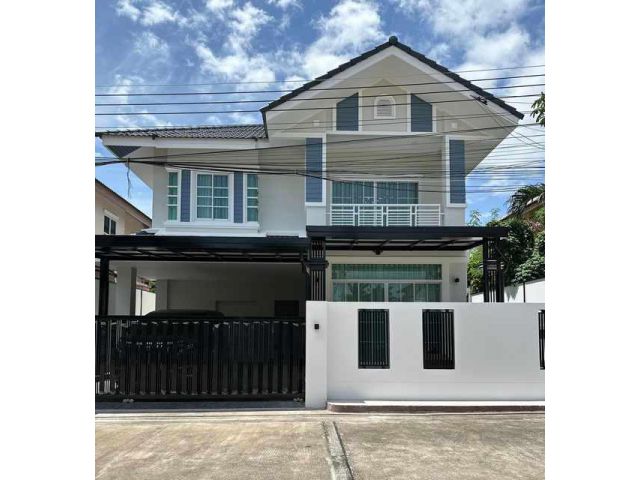 H841 ขายบ้านเดี่ยว 2 ชั้น รีโนเวทใหม่ พร้อมอยู่ 4 ห้องนอน
