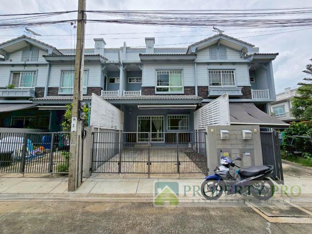 ขาย บ้าน Villaggio บางนา ทาวน์โฮม 2 ชั้น 2 ห้องนอน 18 ตรว 110 ตรม สภาพใหม่มาก ใกล้ สุวรรณภูมิ บางพลี บางเสาธง มหาวิทยาลั