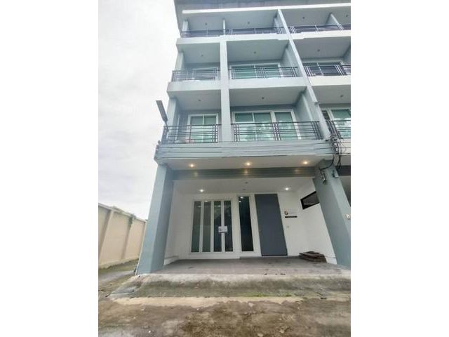 ให้เช่าทาวน์โฮม4ชั้นห้องมุม 300ตร.ม.ย่านรามอินทราใกล้แฟชั่นไอแลนส์,MRTวงแหวนรามอินทรา สามารถจดทะเบียนบริษัทได้