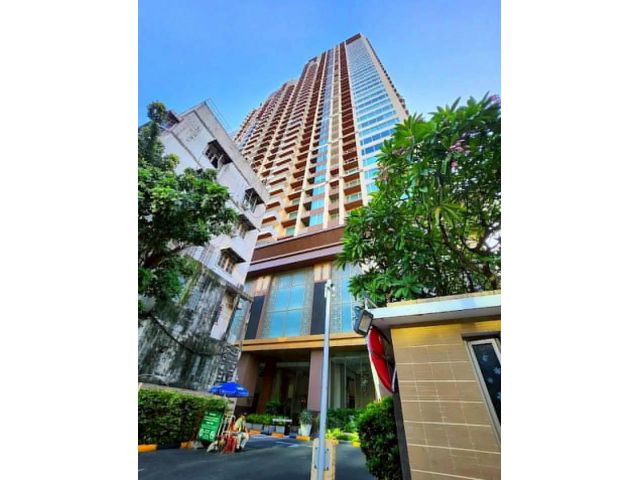 ขายThe Empire Place สาทร Luxury Penthouse พื้นที่ใช้สอย 370.87 ตารางเมตร 3 ห้องนอน 3 ห้องน้ำพร้อมสระว่ายน้ำ