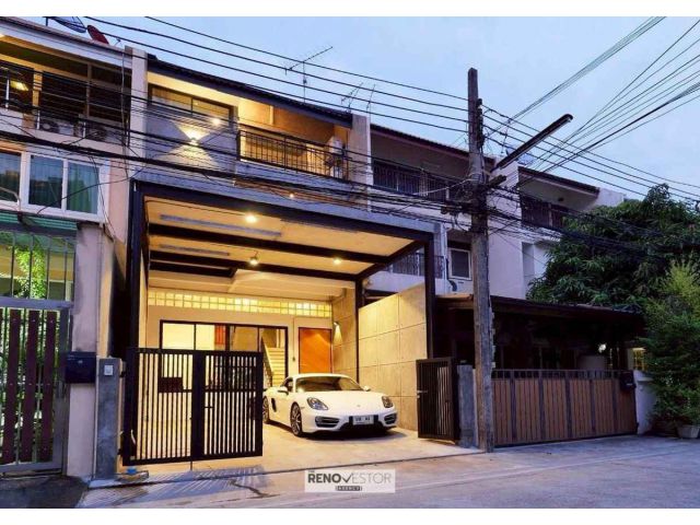 ขาย/เช่า LOFT EKKAMAI 28 — ทาวน์โฮม 5 ชั้น สไตล์ลอฟต์ ใจกลางเอกมัย