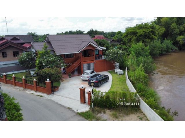 บ้านเชียงใหม่ โซน สันป่าตอง หางดง บ้านไม้สัก บ้านริมน้ำ น้ำไม่ท่วม   30 กม.จากสนามบิน