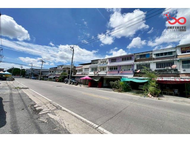 ขายอาคารพาณิชย์ 3.5ชั้น ติดถนน ท่าอิฐ  บางรักน้อย ใกล้MRT