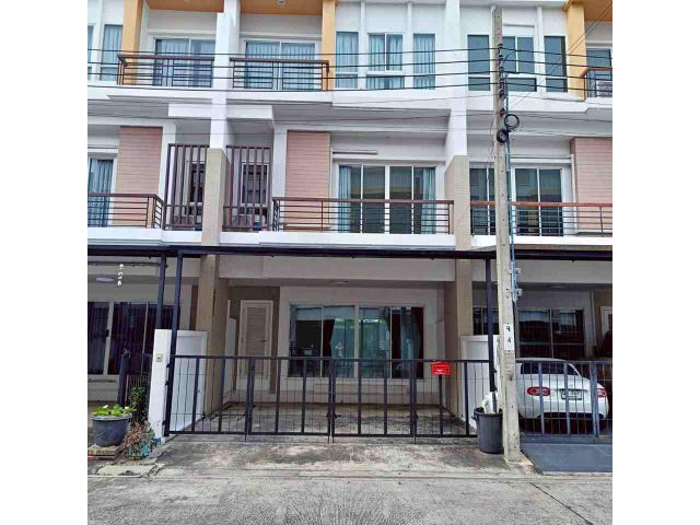 B1007 ให้เช่าทาวน์โฮม 3 ชั้น โครงการ หมู่บ้านภณาสิริ เรสซิเดนซ์ ซอยประเสริฐมนูกิจ29