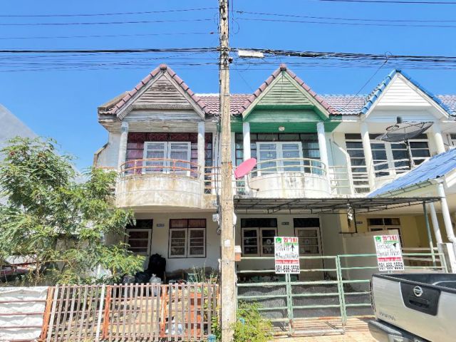 ขายถูกที่สุด! ทาวน์เฮ้าส์ 2 ชั้น หมู่บ้านชะอำบีชวิเลจ ใกล้หาดชะอำ