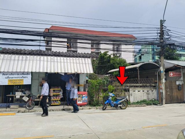 ขายที่ดิน 32.5 ตรว. ซอยงามวงศ์วาน 25 ติดถนน ทำเลดี ขายถูก