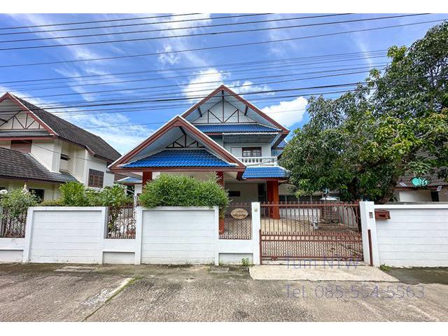 C815 ให้เช่าบ้าน ป่าแดด บ้าน 3 ห้องนอน ใกล้เซ็นทรัล เชียงใหม่ แอร์พอร์ต| 3 Bed House in Pa Daet for Rent