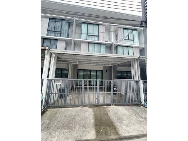 เช่า ทาวน์โฮม พร้อมอยู่ โครงการ พฤกษาวิลล์76 บางนา วงแหวน ใกล้เมกะบางนา เดินทางสะดวก