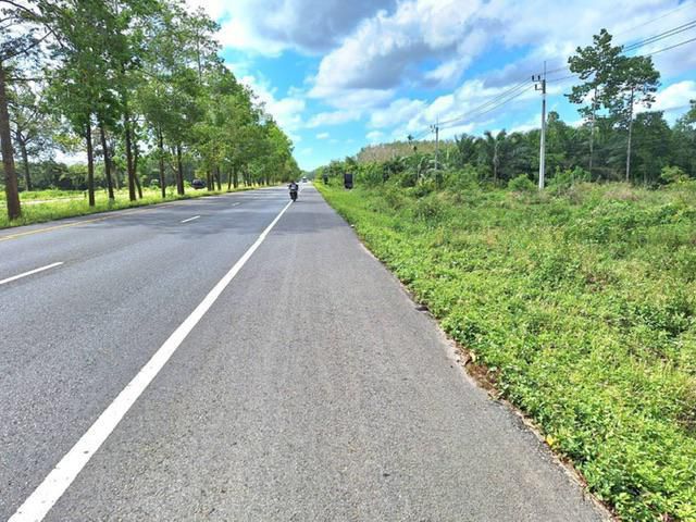 ที่ดินย่านธุรกิจติดถนนเอเชียฝั่งขาขึ้น อ.ไชยา จ.สุราษฎร์ธานี