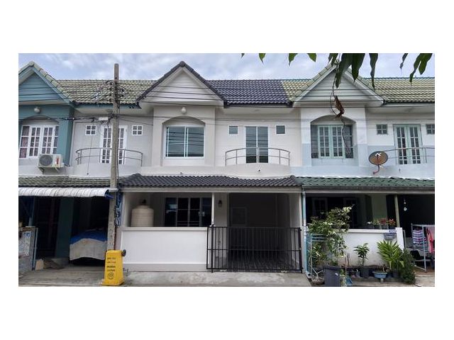 ขาย ทาวน์เฮ้าส์ 2 ชั้น ม.สุชา เนื้อที่ 24.5 ตร.ว. อ.บางบัวทอง จ.นนทบุรี