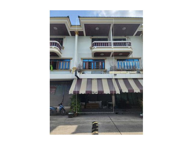 ให้เช่า อาคารพาณิชย์ 3 ชั้น ในตลาดแสงทอง แพรกษา 11