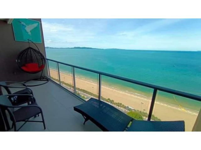 C04 ขาย/ให้เช่าคอนโดวิวทะเล 180 องศา AERAS Beachfront Condo Jomtien Pattaya