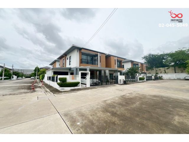 ขายบ้านเรสท์ วิลเลจ บางนา 2ชั้น  39ตร.วา ใกล้ทางด่วน เมกะบางนา–สุวรรณภูมิ พร้อมอยู่
