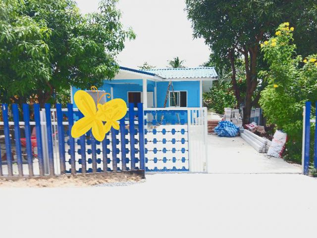 ขายที่พร้อมบ้านสวนทำเลดีราคาถูกติดถนนคอนกรีตใกล้ชุมชนเนื้อที่200ตรว.เหมาะอยู่อาศัยทำเกษตรพอเพียงหรือทำธุรกิจอื่นๆ