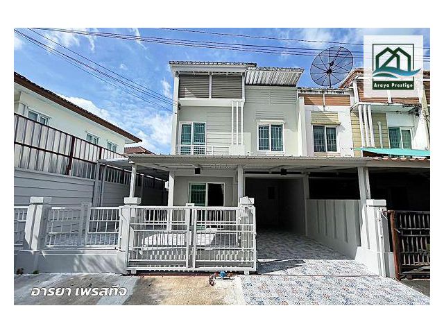 เดอะคอนเนค8 ซอยมหาชัย บางนา กม.10 หลังริม รีโนเวทพร้อมเข้าอยู่