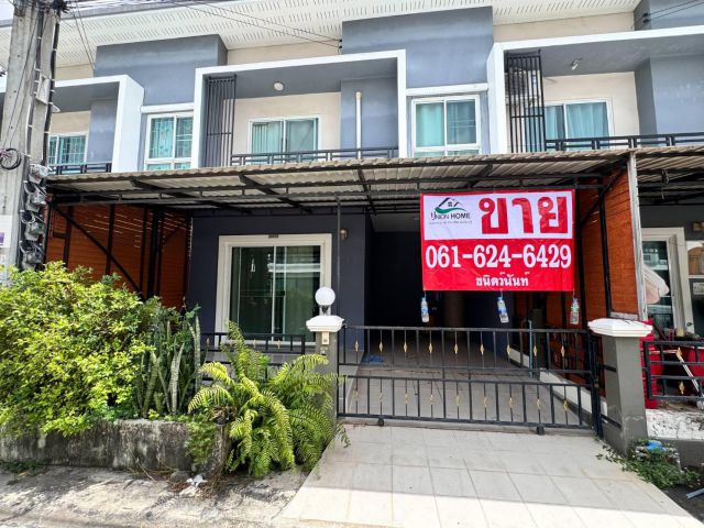 ขายทาวน์เฮ้าส์รีโนเวทใหม่ ม.สวนหลวงวิลล์6 (N.998)