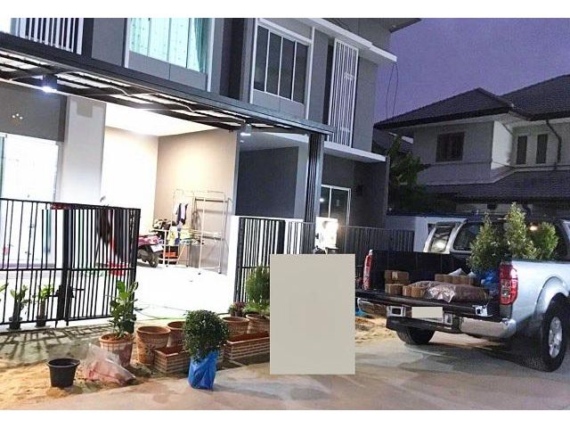 ให้เช่า  กรุงเทพกรีฑา เคหะร่ม สนามบินสุวรรณภูมิ ทาวน์โฮมใหม่ 4นอน