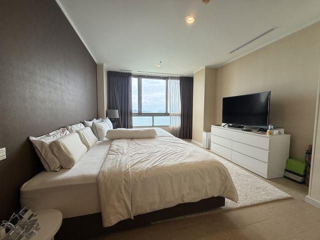 for rent condo Northpoint Pattaya with 3 Bed 146.11 Sq.m (S03-2122)