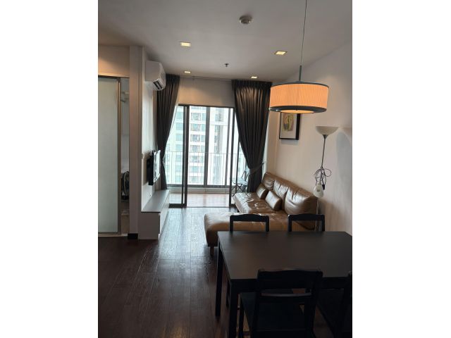 For Rent Condo Ideo Q Phayathai  fully furnished (S15-25012)