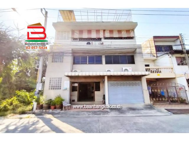 ตึก 3 ชั้น นฐดา รังสิต-นครนายก 60 เนื้อที่ 49 ตรว. ถนนรังสิต-นครนายก อ.ธัญบุรี จ.ปทุมธานี