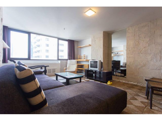 Rent  Condo 2  Beds 1 Bath at BTS Ratchadamri , Pathumwan Bangkok