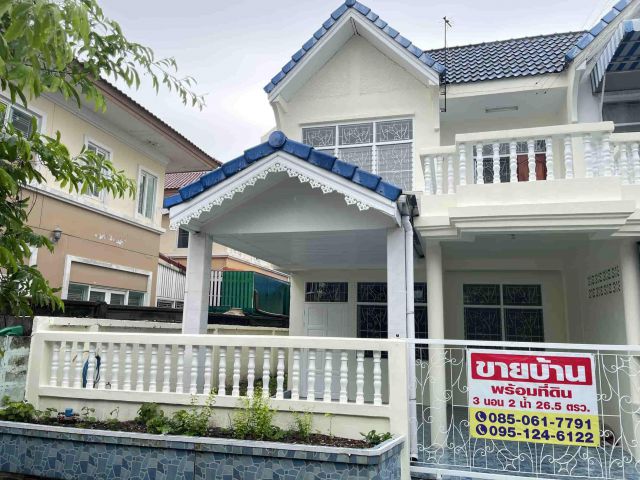 ขายถูกมาก!! ทาวน์โฮม 2 ชั้น หลังริม รีโนเวทใหม่ ม.อยู่เจริญ ทำเลทอง ซ.เทิดราชัน45 ใกล้สนามบินดอนเมือง