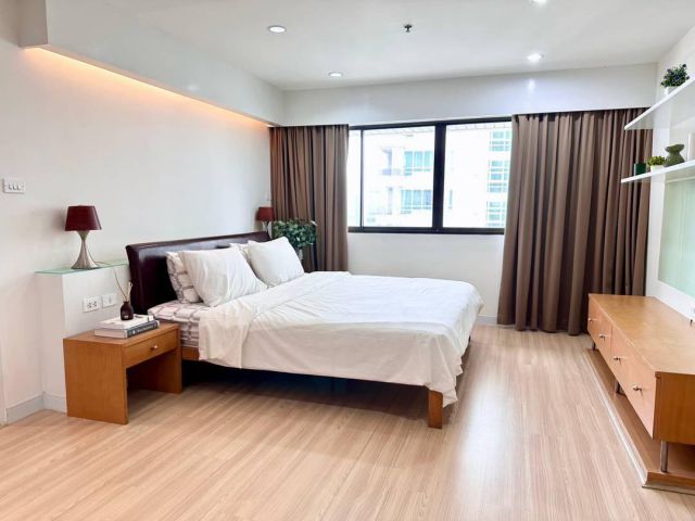 For Rent The Royal Place 2 เดอะรอยัลเพลส 2 บางนา ใกล้ Bts ราชดำริ