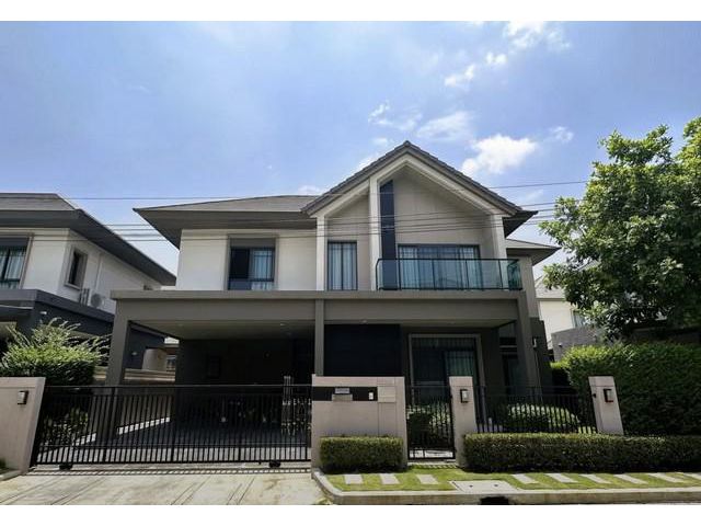ขายบ้านเดี่ยว บางกอก บูเลอวาร์ด สาทร ปิ่นเกล้า