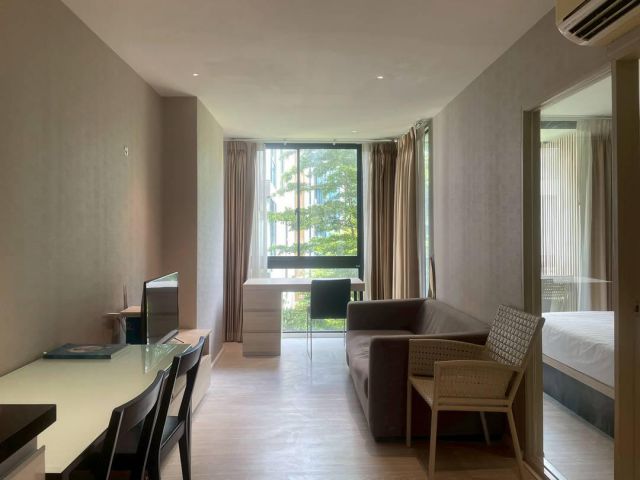 ขายคอนโด 1 ห้องนอน Palm Springs Parlor ซอยนิมมานเหมินทร์ 5 – ทำเลทองใจกลางเชียงใหม่**   เป็นเจ้าของคอนโดสวยในย่านที่เป็น