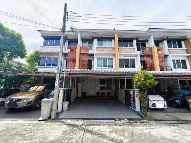 ขายบ้าน ทาวน์พลัส เพชรเกษม บางแค Town Plus Petchkasem-Bangkhae FAS2509121