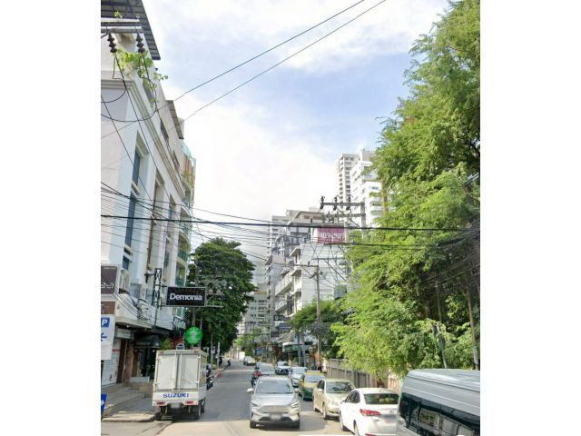 R68-085ขายที่ดิน 2-2-23 ไร่ซอยสุขุมวิท 33 เข้าซอย 270 เมตร ทำเลดี ผังเมืองสีน้ำตาล ถนนซอยกว้าง 12 เมตร ขึ้นอาคารได้30กว่าชั้น