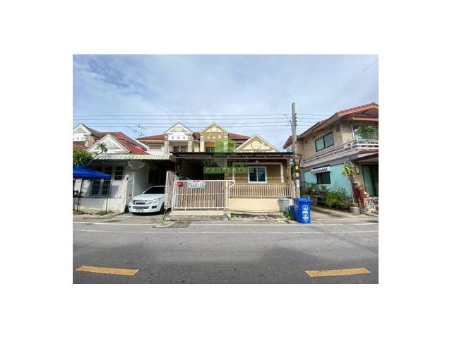 ขายทาวน์เฮ้าส์ 2 ชั้น หมู่บ้านบารเมษฐ์ เทพารักษ์ กม.24 เนื้อที่ 22.10 ตร.ว พร้อมอยู่ ราคาต่อรองได้