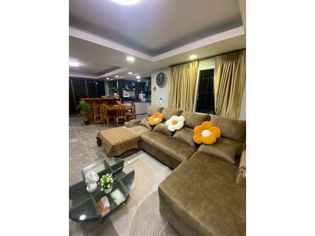 For Rent บ้านทาวน์โฮม 3 ชั้น รัชดาซอย3 พร้อมเฟอร์ 6 ห้อง+2 ห้องน้