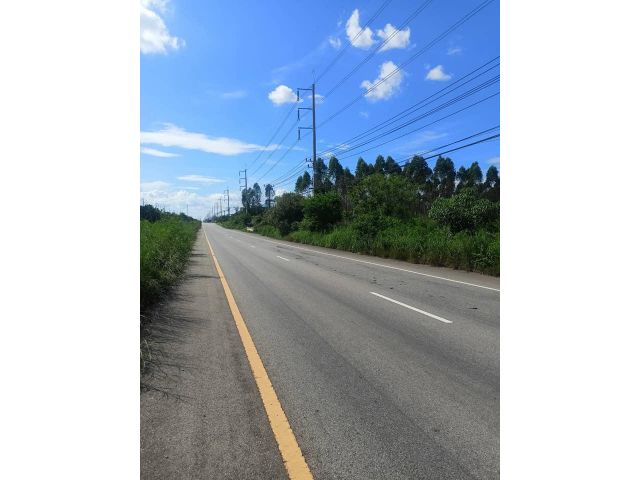 ขายที่ดิน 10 ไร่ ติดนิคมอุตสาหกรรมบ่อทอง ถนนสุวรรณศร ต.บ้านนา อ.กบินทร์บุรี จ.ปราจีนบุรี