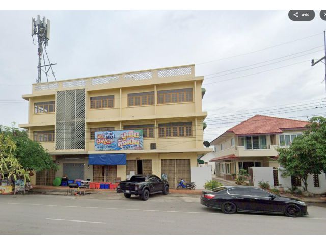 ขายอาคารสำนักงาน 3 ชั้น หาดเจ้าสำราญเพชรบุรี 5 คูหา 3 มีดาดฟ้า และส่วนต่อเติม ทำเลดี ติดทางลงชายหาด เดินได้ 50 เมตร เหมาะทำการค้า ทำโรงแรมที่พัก