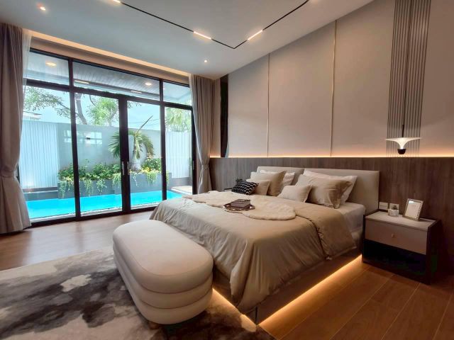 ขายบ้านพูลวิลล่า บ้านพักตากอากาศ ฝั่งทะเล ลดสุด