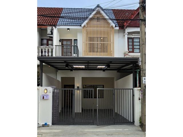 ขายทาวโฮม 2 ชั้น หมู่บ้าน ทรัพย์วัฒนะ ซอยแจ้งวัฒนะ-ปากเกร็ด17