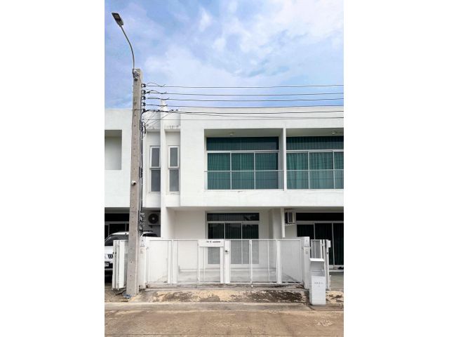 ขายทาวน์โฮม2ชั้น เอเรน บางนา AREN BANGNA พรีเมียมทาวน์โฮม ถนนบางนา-ตราด สมุทรปราการ.