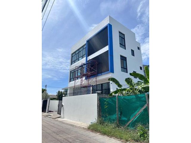 PB5773 ให้เช่าโกดังสินค้าและอาคารออฟฟิศ 3ชั้น พื้นที่ใช้สอยรวม 375 ตร.ม. ย่านเพชรเกษม ใกล้ The Mall บางแค