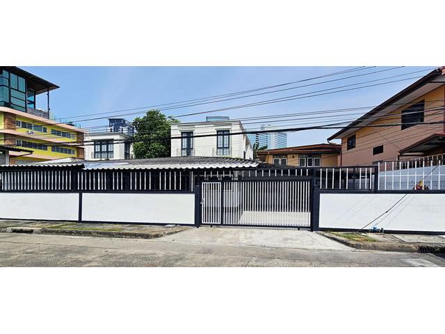 ให้เช่าบ้าน 312ตร.ม. MRT ห้วยขวาง 600ม.ถ.ประชาราษฎร์บำเพ็ญ2-10