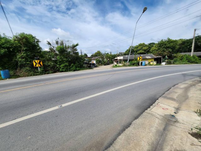 ที่ดินจัดสรรแปลงสวย นครปฐม ทำเลดีมาก น้ำไฟพร้อม แบ่งขาย 64/100/200 ตรว. เหมาะสร้างบ้านเดี่ยว โฮมออฟฟิศ เจ้าของขายเอง!!