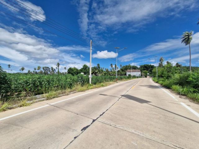 R68-086ขายที่ดินเปล่าบางเสร่  12 ไร่ เหมาะทำหมู่บ้าน บ้านพักตากอากาศ ทำเลทองราคาดี