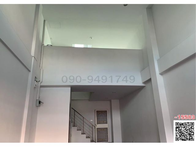 ขาย อาคารพาณิชย์ ซอยลาดพร้าว 71  ใกล้ อิมพีเรียล ลาดพร้าว