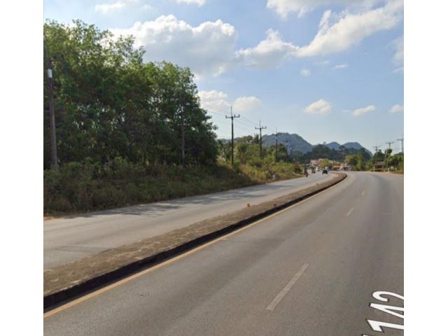 ด่วนขายที่ดิน ติดถนน 4 เลนทางหลวงบ้านใน-ดอนสัก ห่างแยกไฟแดง สุราษฎร์ธานี - นครศรี  ประมาณ 800 เมตร ที่ดินโฉนดเนื้อที่ 8
