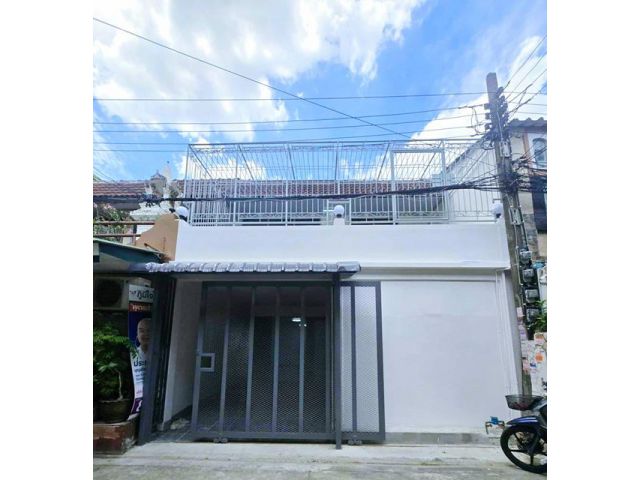 ให้เช่าทาวน์เฮ้าส์ 2 ชั้น MRTห้วยขวาง 600ม.  MRT สุทธิสาร 5ปีมีคร