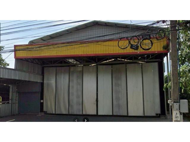 ให้เช่าโกดังพื้นที่พาณิชย์ พื้นที่ดิน200 ตร.วา ติดถนนใหญ่ถนนคุ้มเกล้าลาดกระบัง ใกล้สุวรรณภูมิ เดินทางสะดวกมาก