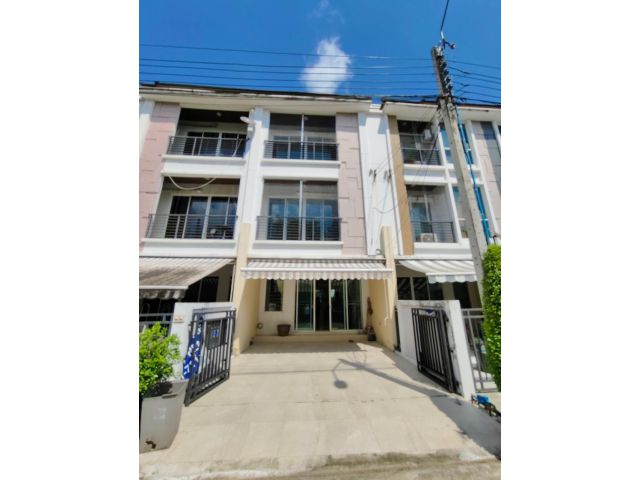 ให้เช่า บ้านกลางเมือง S-SENSE ศรีนครินทร์ 3ห้องนอน ใกล้ซีคอน, พาราไดซ์, รถไฟฟ้าสายสีเหลือง