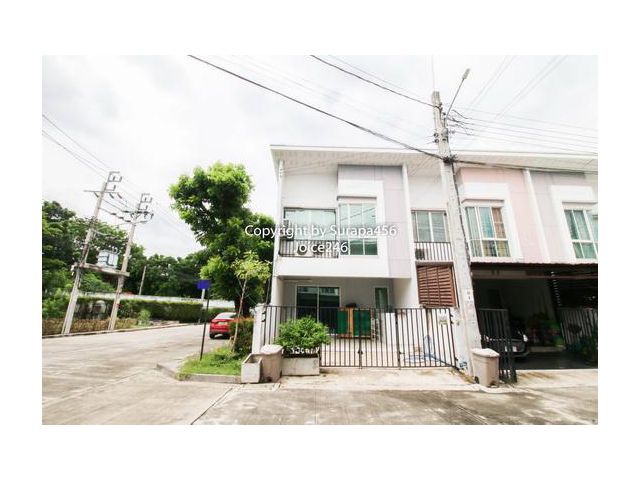 ให้เช่า ทาวน์เฮ้าส์ 19.3 ตร.ว หมู่บ้าน เบล็สวิลล์ รามอินทรา 117 ต้นโครงการ หลังมุม ใกล้รถไฟฟ้า MRT สายสีชมพู