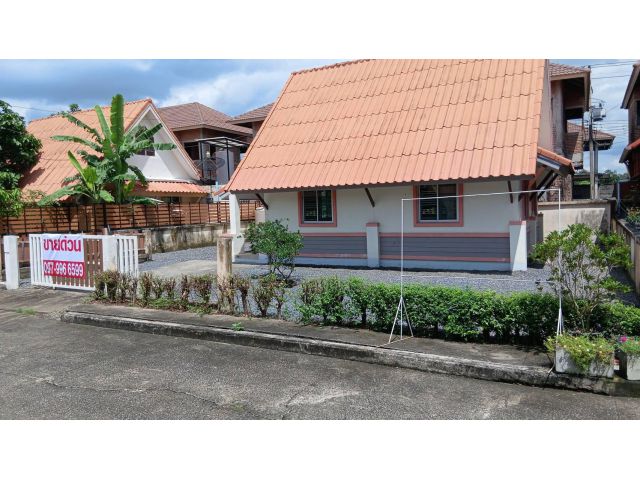 ขายบ้านเดี่ยว 1 ชั้น ม.เก้าพอเพียง 55 ตร.ว รังสิต-คลอง 7 เยื้องโลตัส